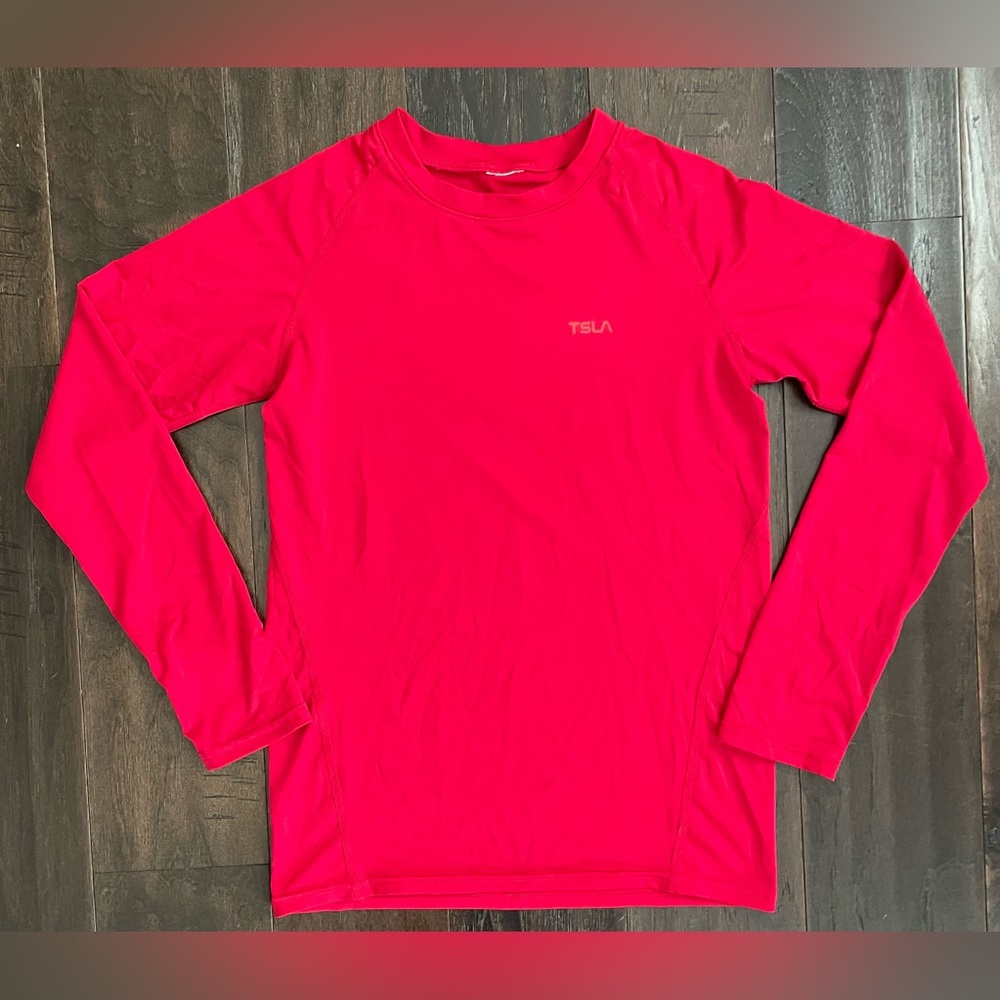 TSLA Boy's Long Sleeve T-Shirt Baselayer Cool Dry Compression Red Top Size 12